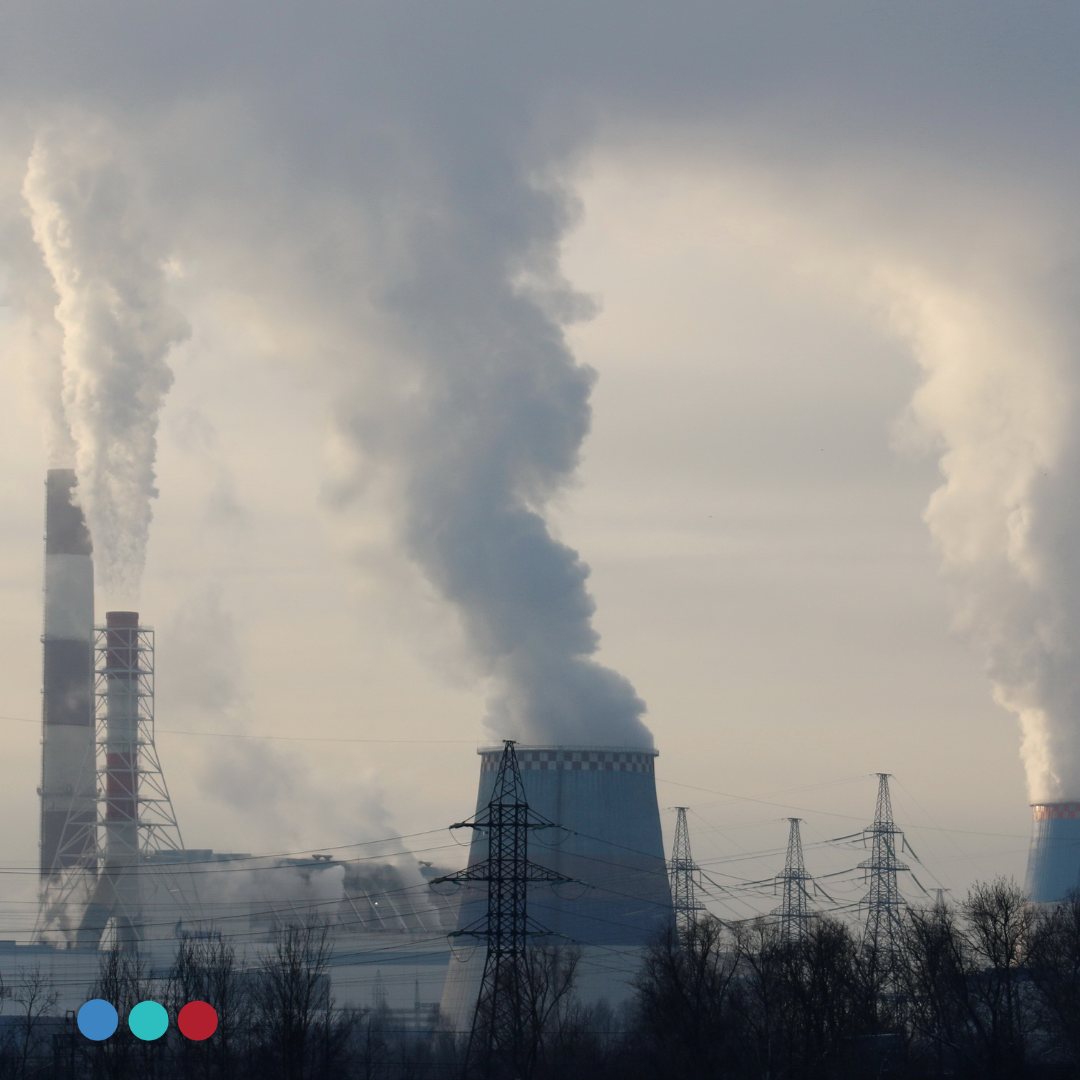 Marnotrawstwo ciepła odpadowego w przemyśle: Jak zamienić „ogrzewanie chmur” w oszczędności i pozyskać Białe Certyfikaty?